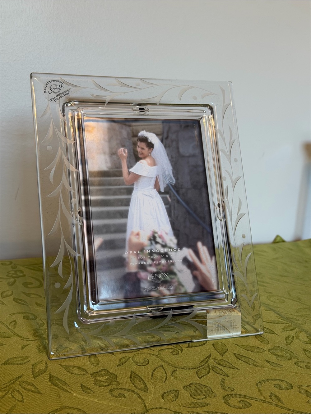 VTG Lenox “Opal Innocence” Hand Cut Lead Crystal frame With Transparent Finish